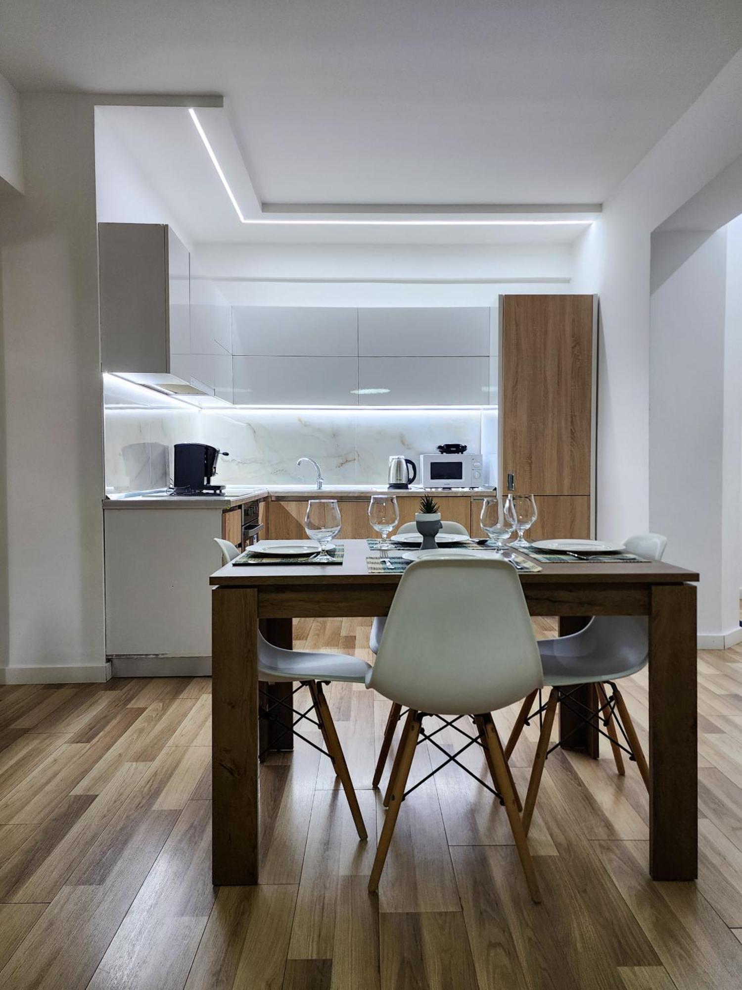 2E Apartment Myslym Shyri Tirana Exterior foto